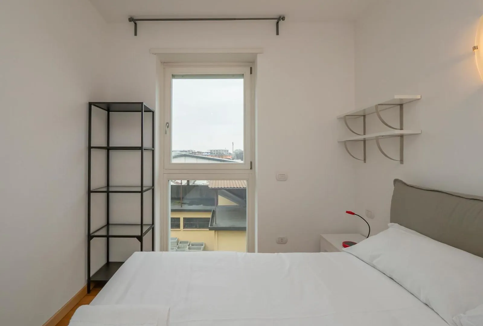 I Host Apartment - Don Minzoni 7 Milan
